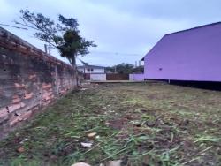 Sobrado para Venda em São Sebastião - 4