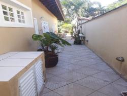Casa para Venda em Bertioga - 3
