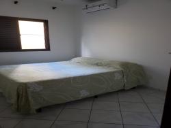 Apartamento para Venda em Bertioga - 2