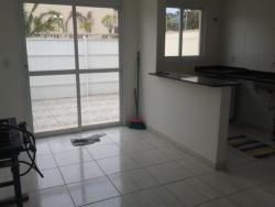 Sobrado para Venda em Bertioga - 2